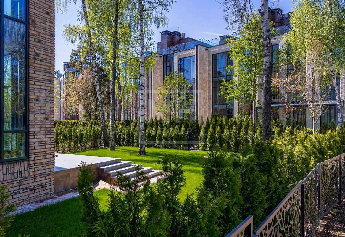 Таунхаус 311 м² 3 эт. - фото 4