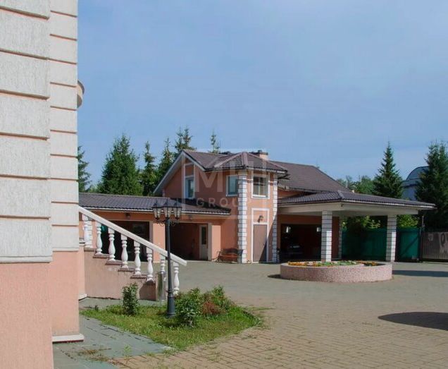 Вместительный классический дом в Усово - фото 3