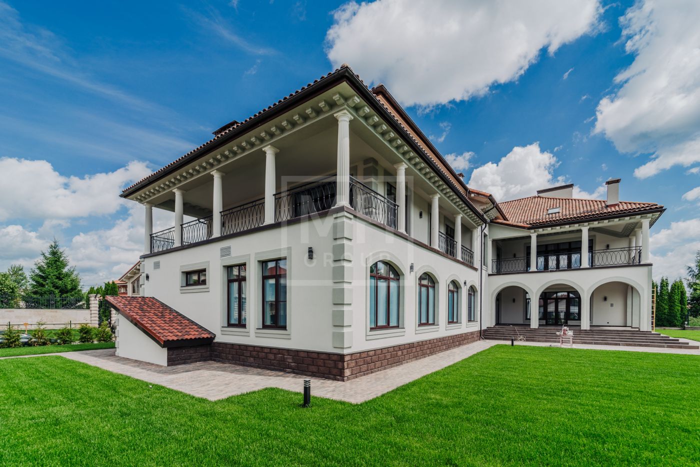 Дом для большой семьи в КП Маленькая Италия - фото 4