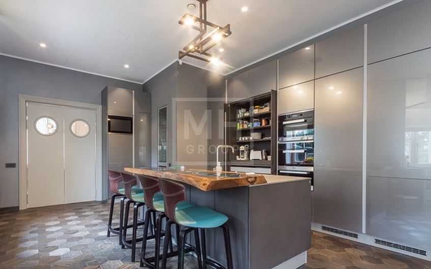Продажа Дом 830 м² на участке 22 сот. в Николино - фото 3