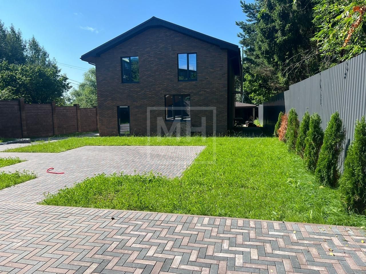 Продажа Дом 240 кв.м. - фото 2
