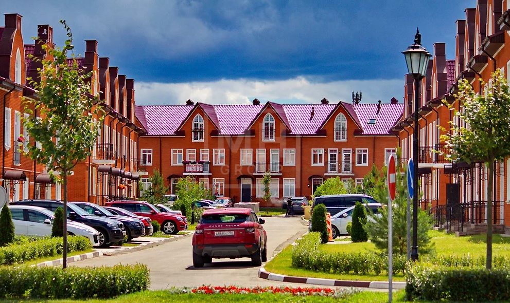 Стильный таунхаус в поселке Кембридж - фото 2