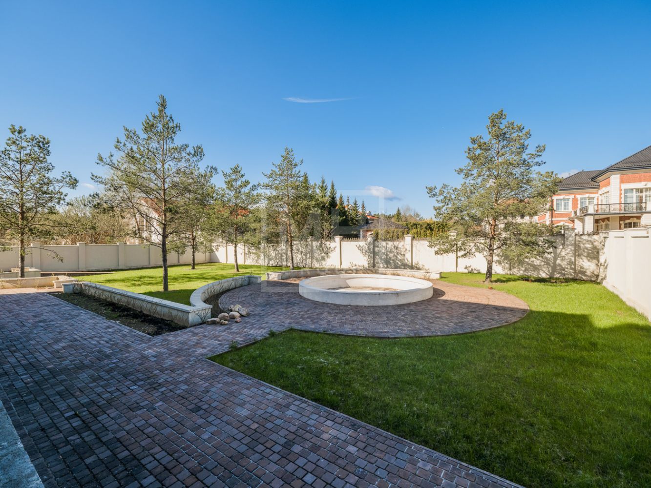 Продажа Дом 845 м² на участке 16 сот. в Маленькая Италия - фото 4