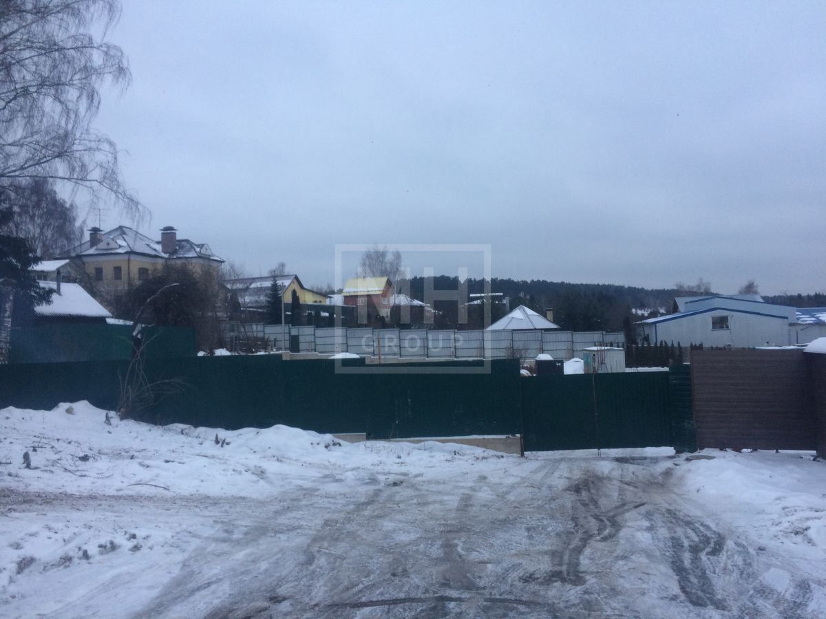Участок с каркасом дома для коммерции - фото 2