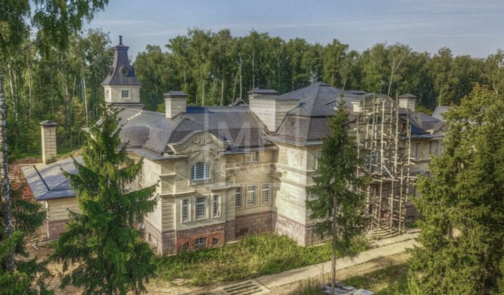 Резиденция  в КП Успенский Лес