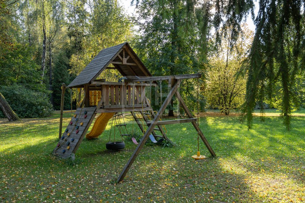 Загородное поместье с  парком - фото 3