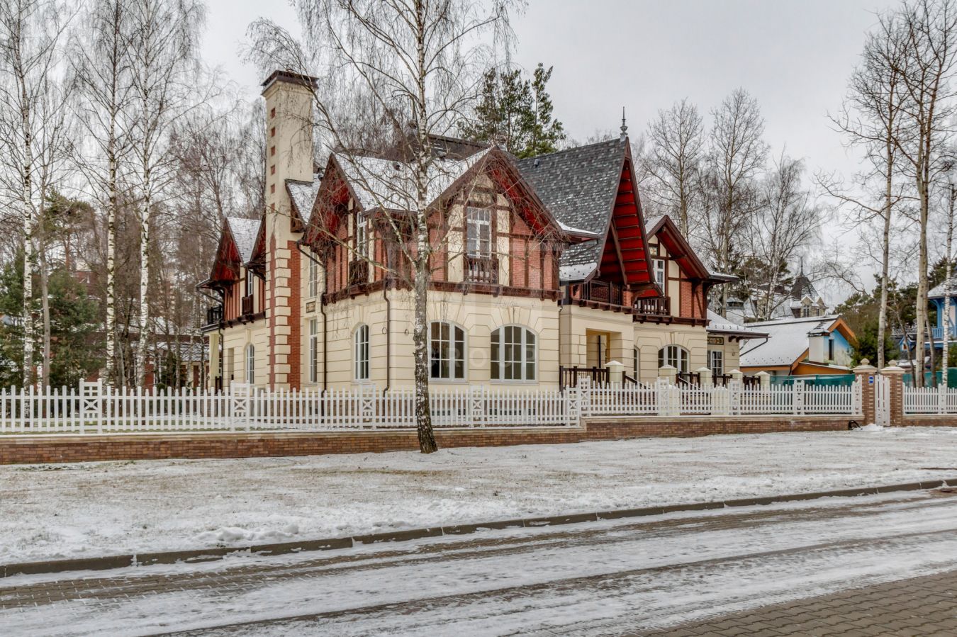 Дом в КП Довиль - фото 3