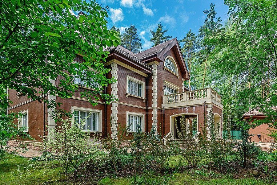 Замечательный дом в классическом стиле. - фото 5